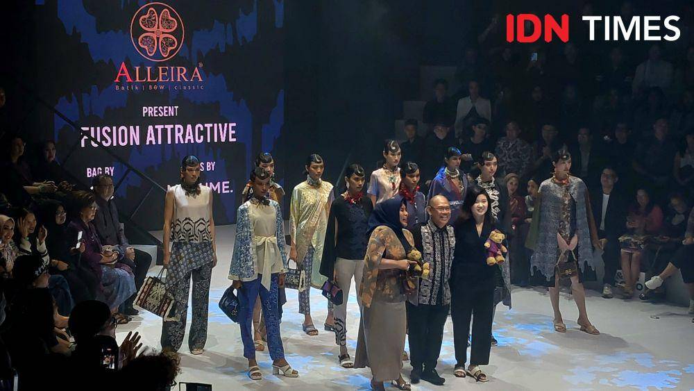 Koleksi Alleira di Plaza Indonesia Fashion Week 2024. (IDN TIMES/Jeremia Ananta)