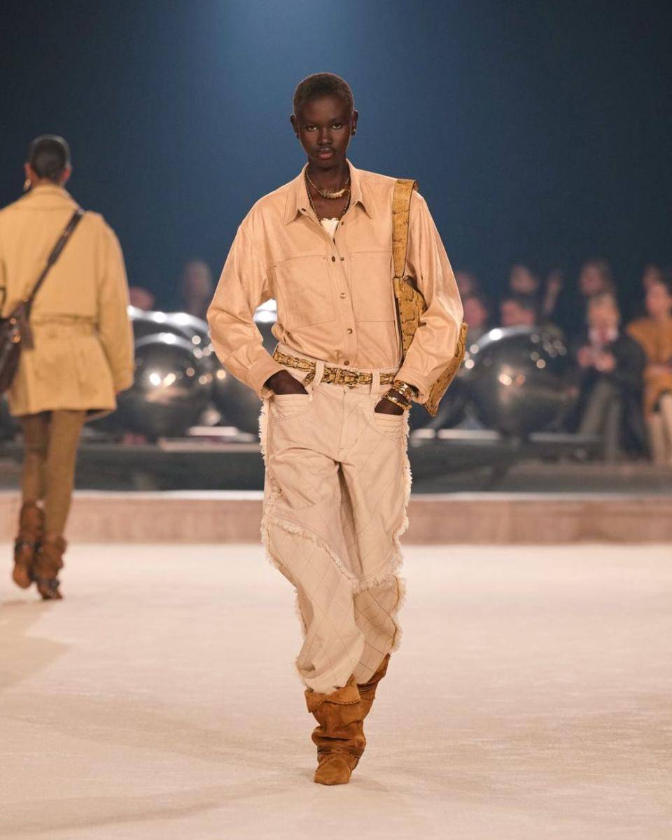 Isabel Marant F/W '24 di Paris Fashion Week 2024 (dok. Isabel Marant)