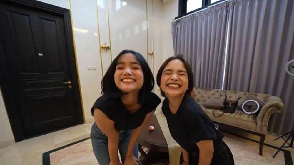 potret artis ketemu 'kembarannya' (youtube.com/fujian6590)