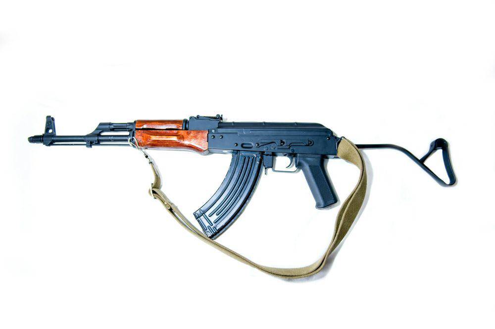 ilustrasi senjata AK-47 (Unsplash.com/7AV 7AV)