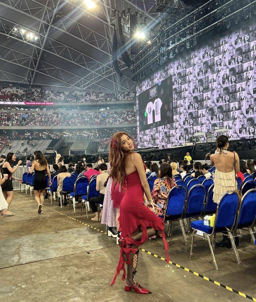 potret Gabriella Eka Putri nonton konser Taylor Swift di Singapura (instagram.com/gabriellaekaputri)