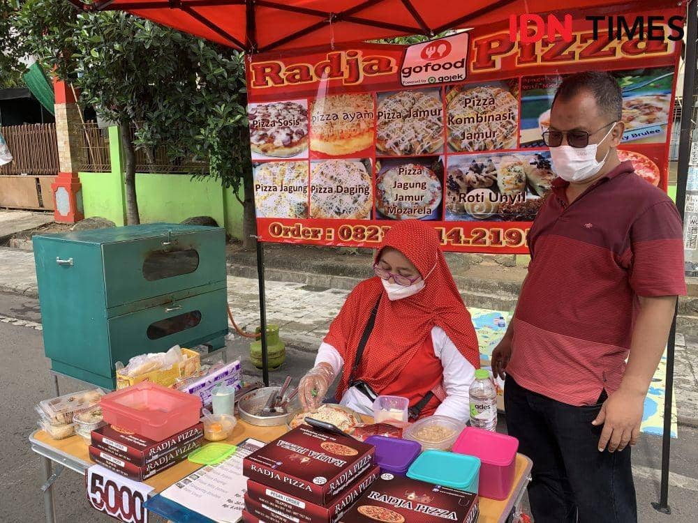 UMKM Bandar Lampung di Taman UMKM Bung Karno. (IDN Times/Rohmah Mustaurida)