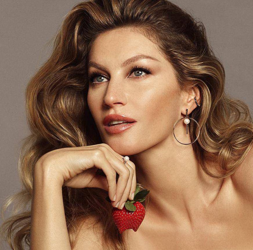 Gisele Bündchen (instagram.com/gisele)