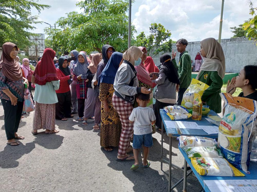 Harga Beras Turun, Warga Bantul Tetap Buru Beras Bulog