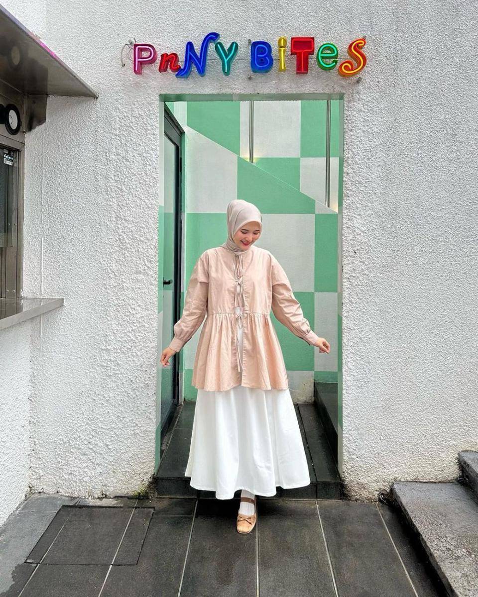 Intan Ghazella (instagram.com/intanghazll_)