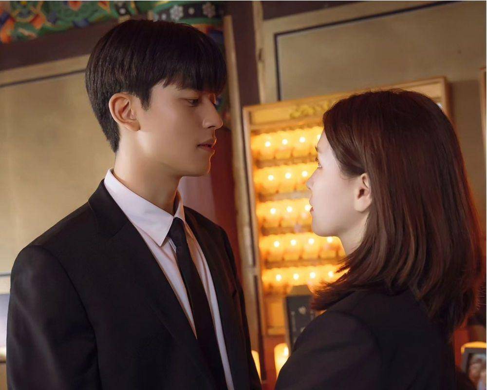still cuts drakor Branding in Seongsu (instagram.com/uplus_mobiletv)