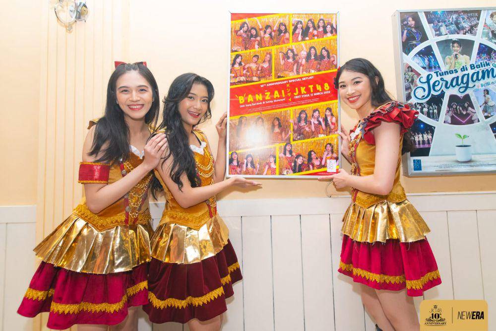 Member JKT48 (x.com/officialjkt48)