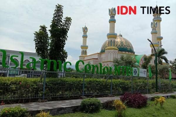Tarik Turis Muslim, NTB Datangkan Imam Salat Tarawih dari Timur Tengah