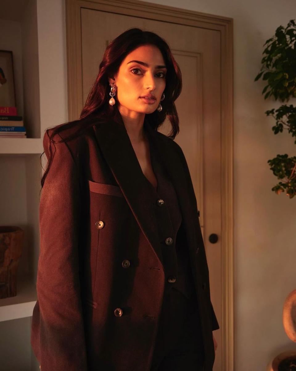 Athiya Shetty (instagram.com/athiyashetty)