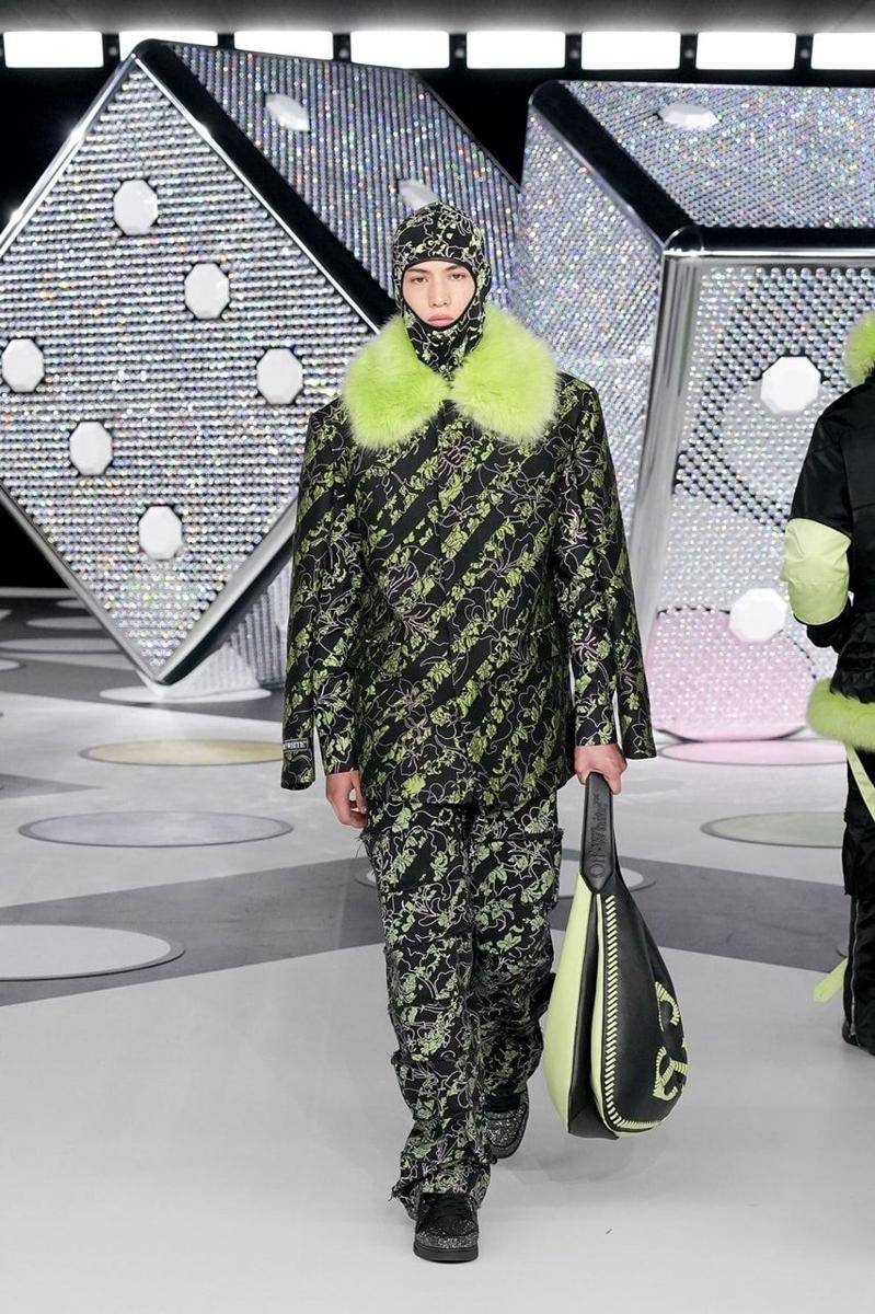 Off-White F/W '24 di Paris Fashion Week 2024 (dok. Off- White)