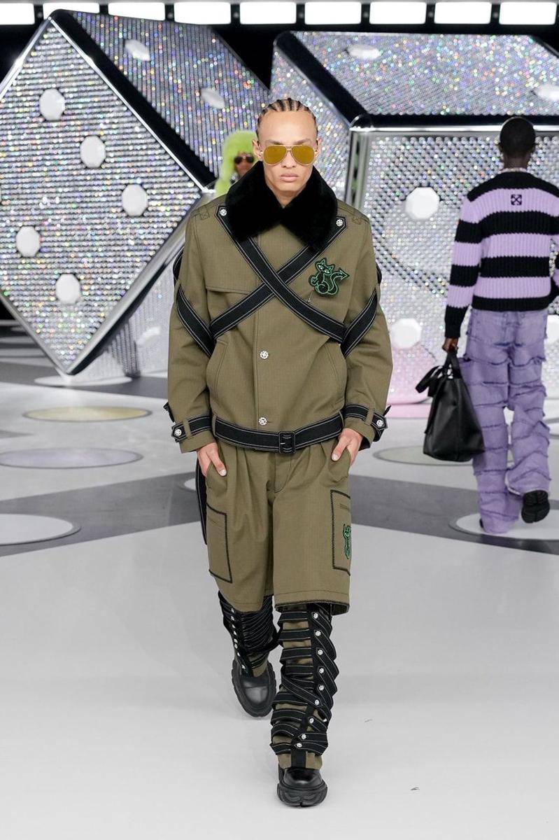 Off-White F/W '24 di Paris Fashion Week 2024 (dok. Off-White)