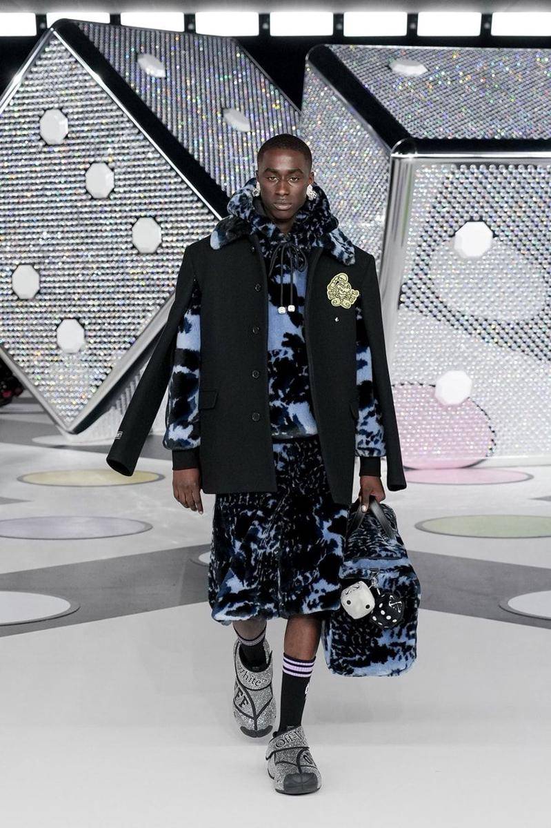 Off-White F/W '24 di Paris Fashion Week 2024 (dok. Off-White)