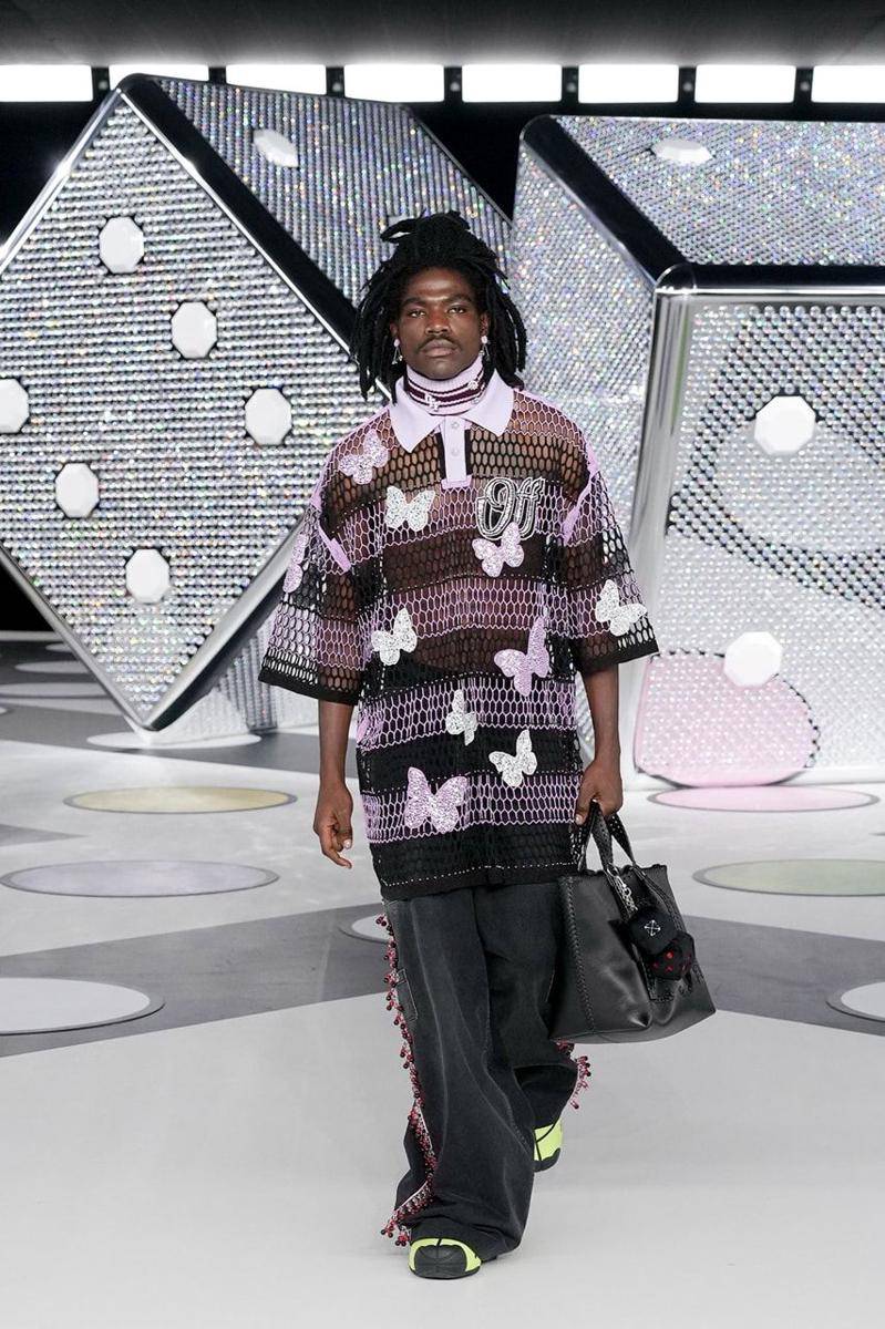 Off-White F/W '24 di Paris Fashion Week 2024 (dok. Off-White)