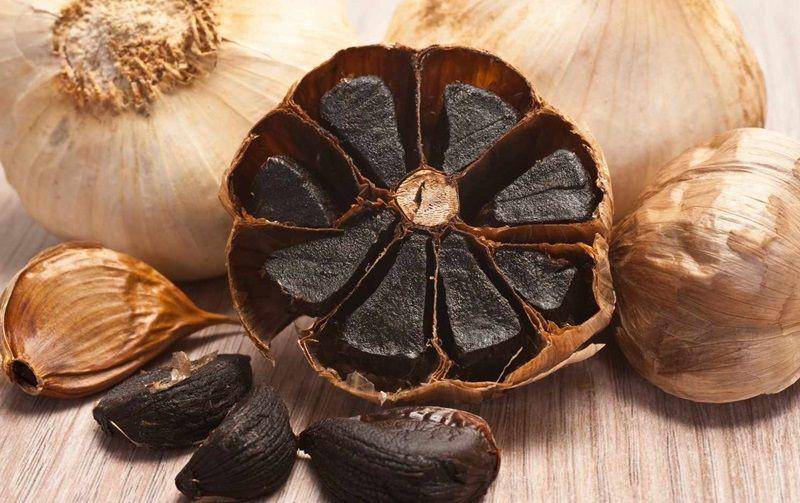 ilustrasi bawang hitam (eatingwell.com)