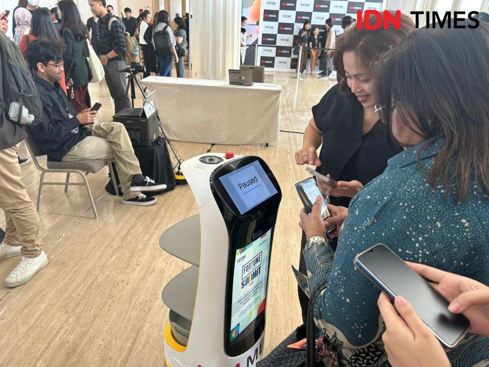 5 Hal Unik di Fortune Indonesia Summit 2024, Ada Robot Pramusaji!