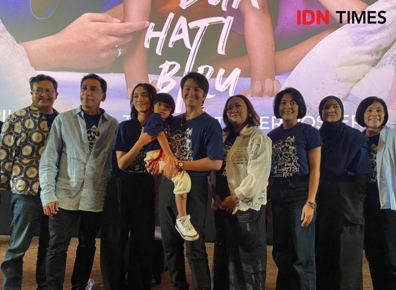 5 Fakta Terbaru Film Dua Hati Biru, Konfliknya Kian Relateable