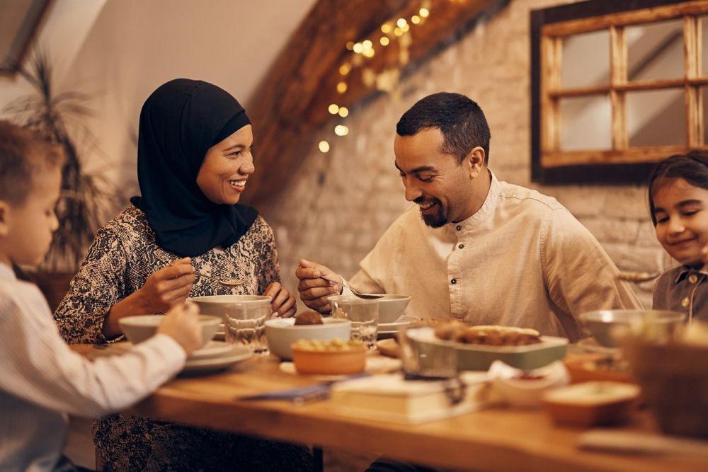 [QUIZ] Makanan Sahur yang Cocok untuk Golongan Darahmu!