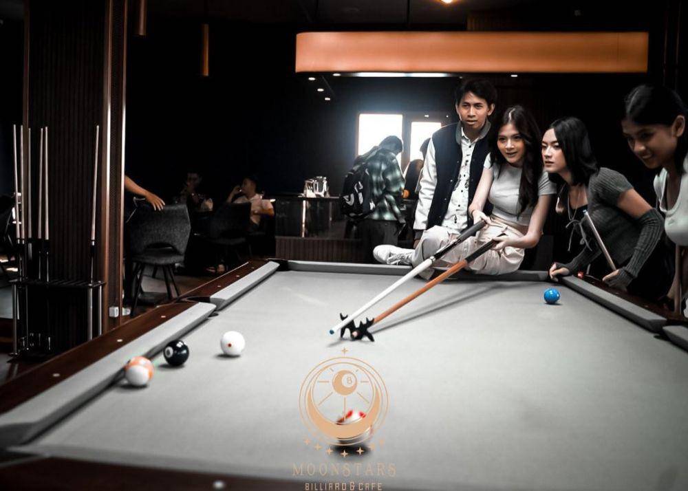 Moonstars Billiard & Cafe, tempat billiard Bandung (instagram.com/moonstars.bdg)