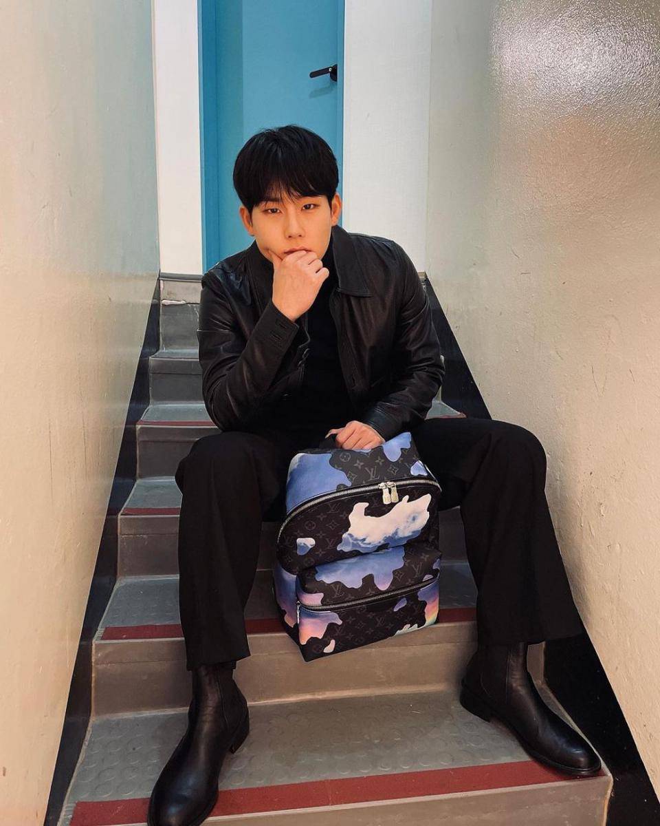 potret Joohoney MONSTA X (instagram.com/joohoneywalker)