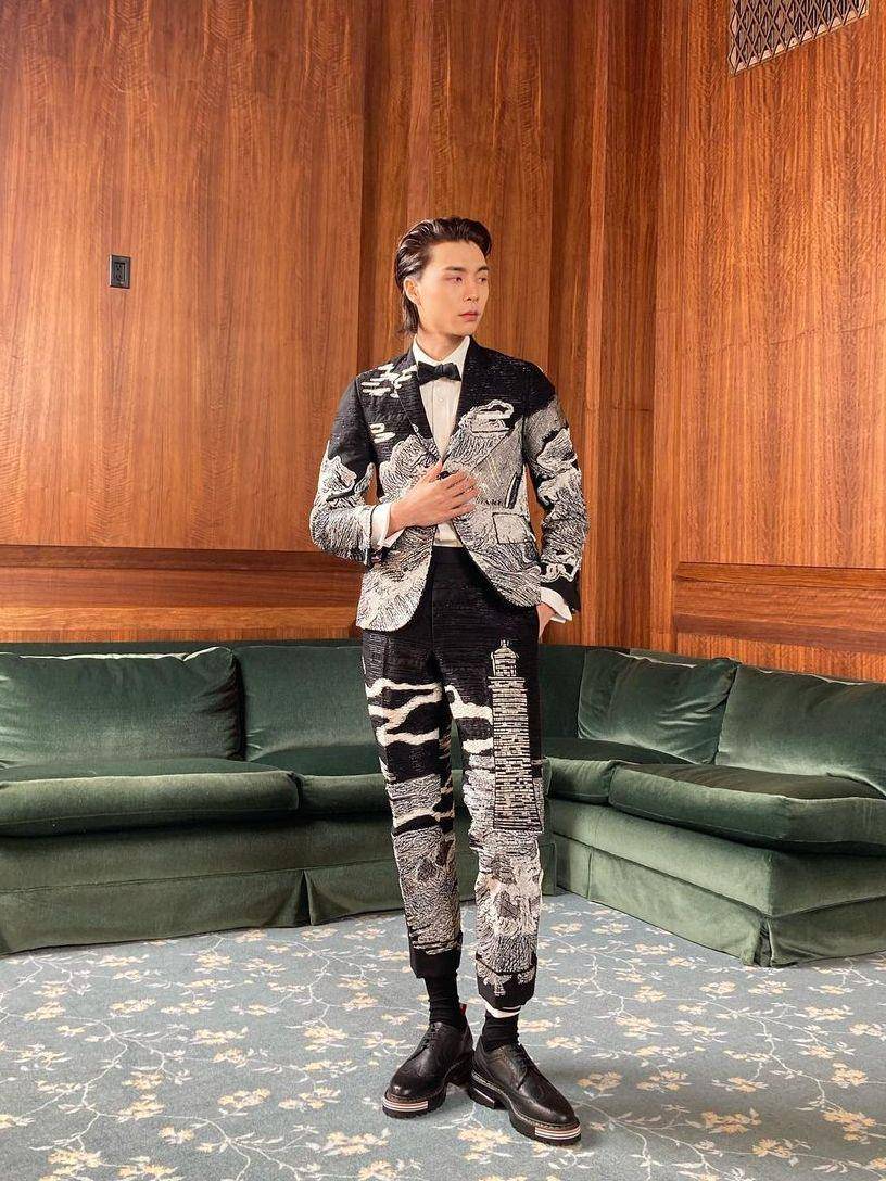 potret Johnny NCT (instagram.com/johnnyjsuh)