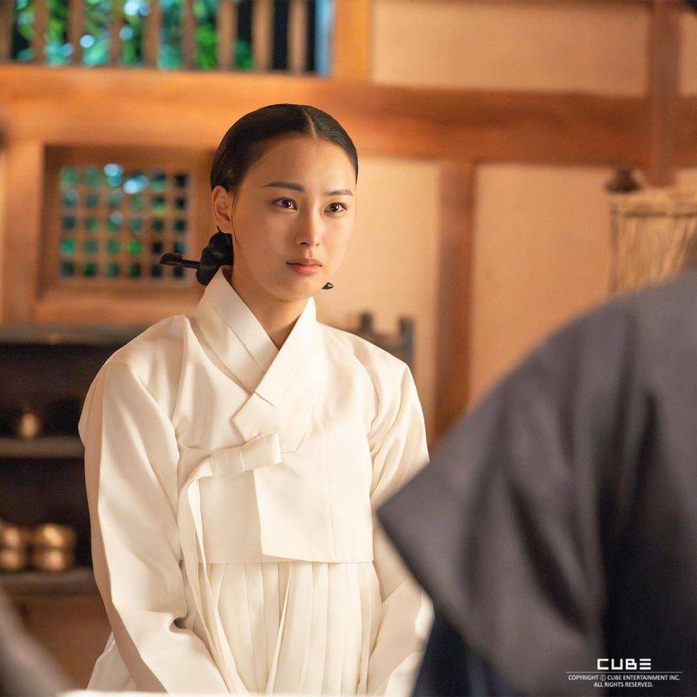 di balik layar drama Knight Flower (instagram.com/cube.actor)