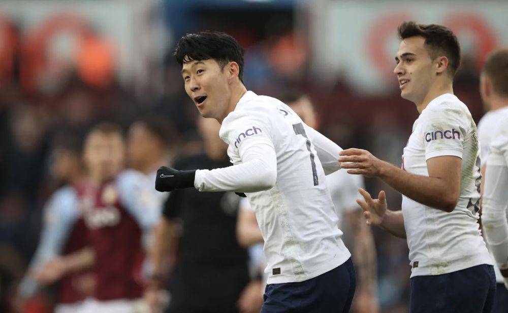 Tottenham Hotspur menghadapi Aston Villa di Premier League 2021/2022. (premierleague.com)