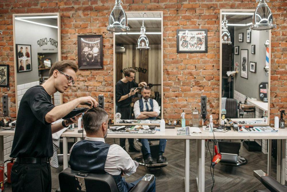 5 Tips Mengetahui Gaya Rambut Paling Cocok buat Pria