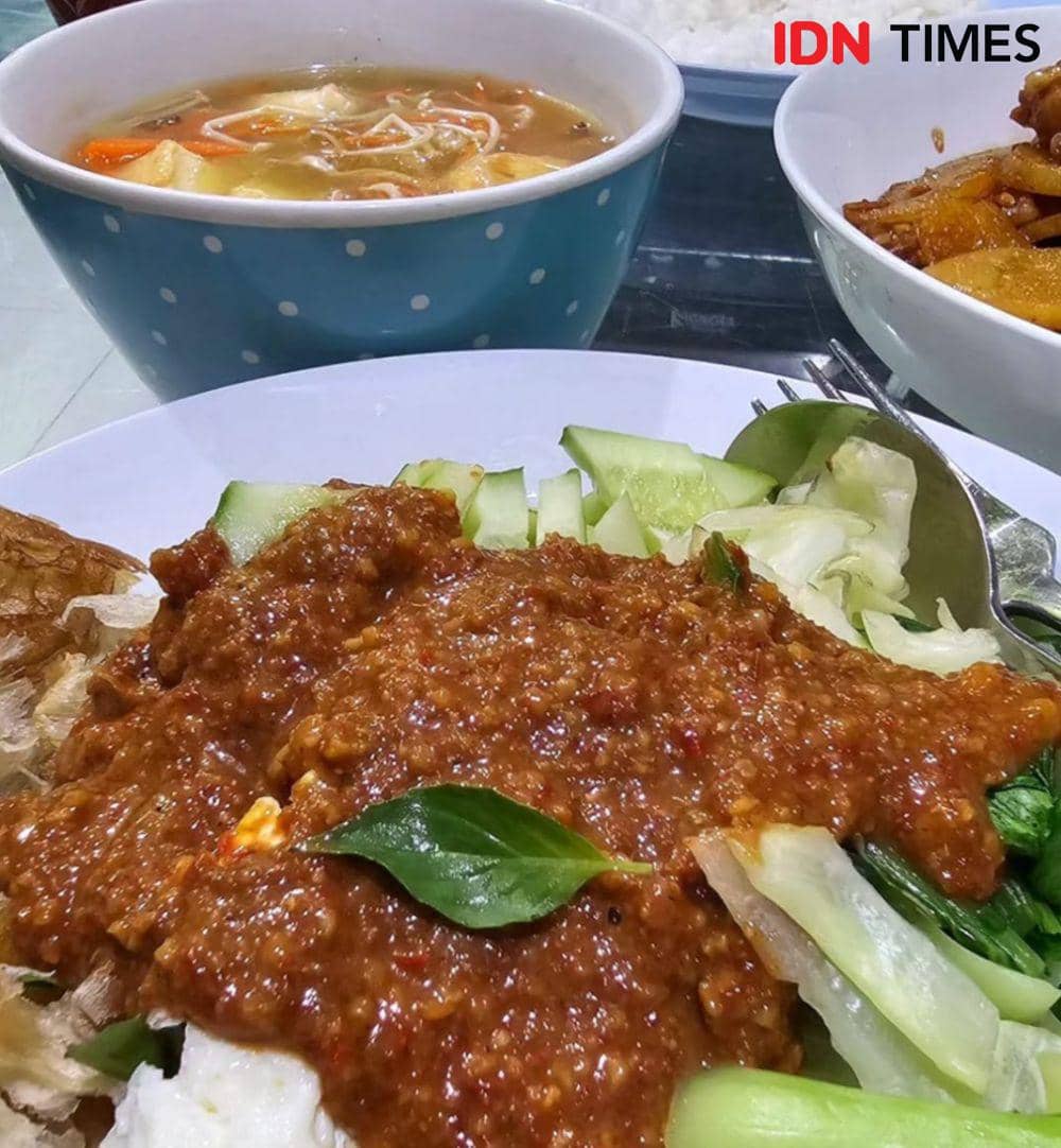 Selain menu berbuka, perhatikan pula makanan yang dikonsumsi saat sahur.(IDN Times/Foto : Erlina)