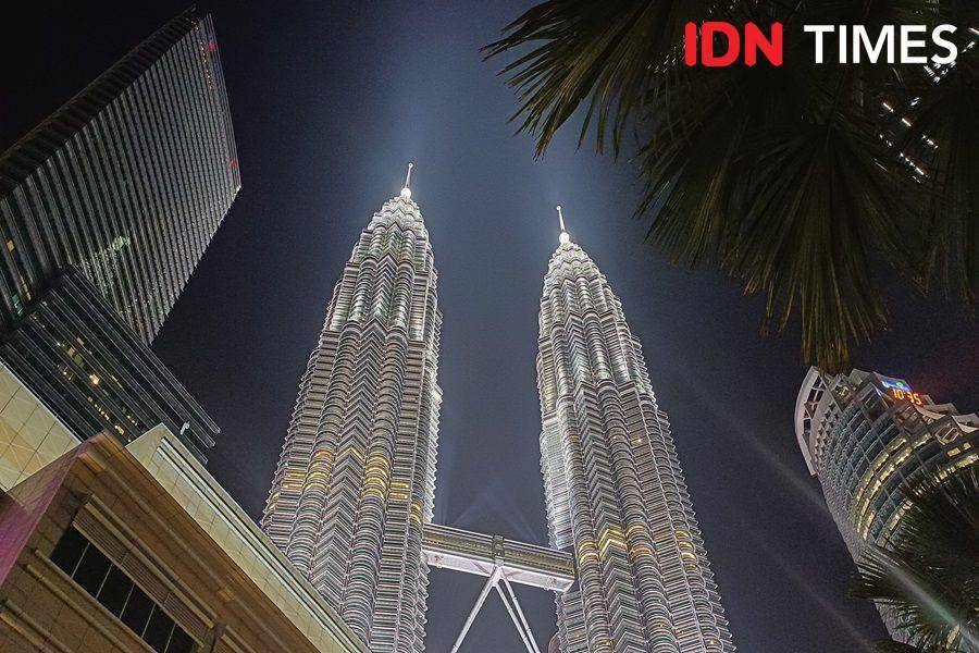 Twin Tower, Kuala Lumpur, Malaysia (IDN Times/Dhiya Awlia Azzahra)