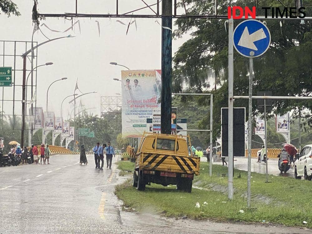 Akses Menuju Bandara Minangkabau Ditutup 3 Hari Imbas Banjir