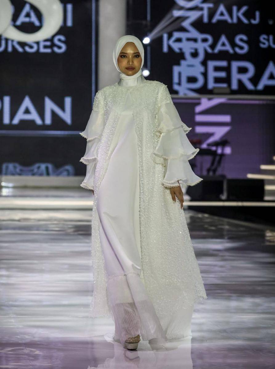 koleksi modest wear Shella Saukia (dok. Tim Muara Bagdja)