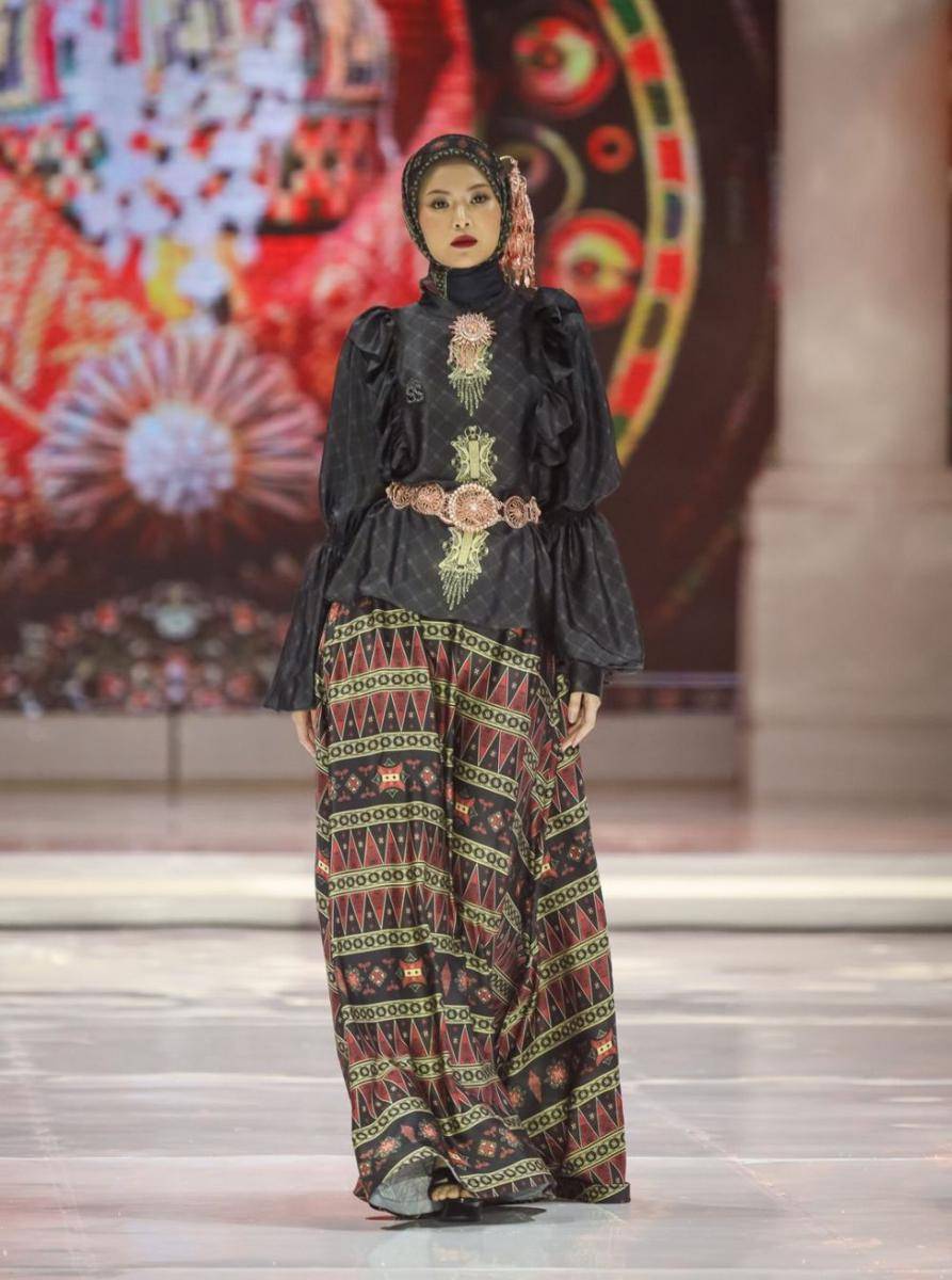 koleksi modest wear Shella Saukia (dok. Tim Muara Bagdja)
