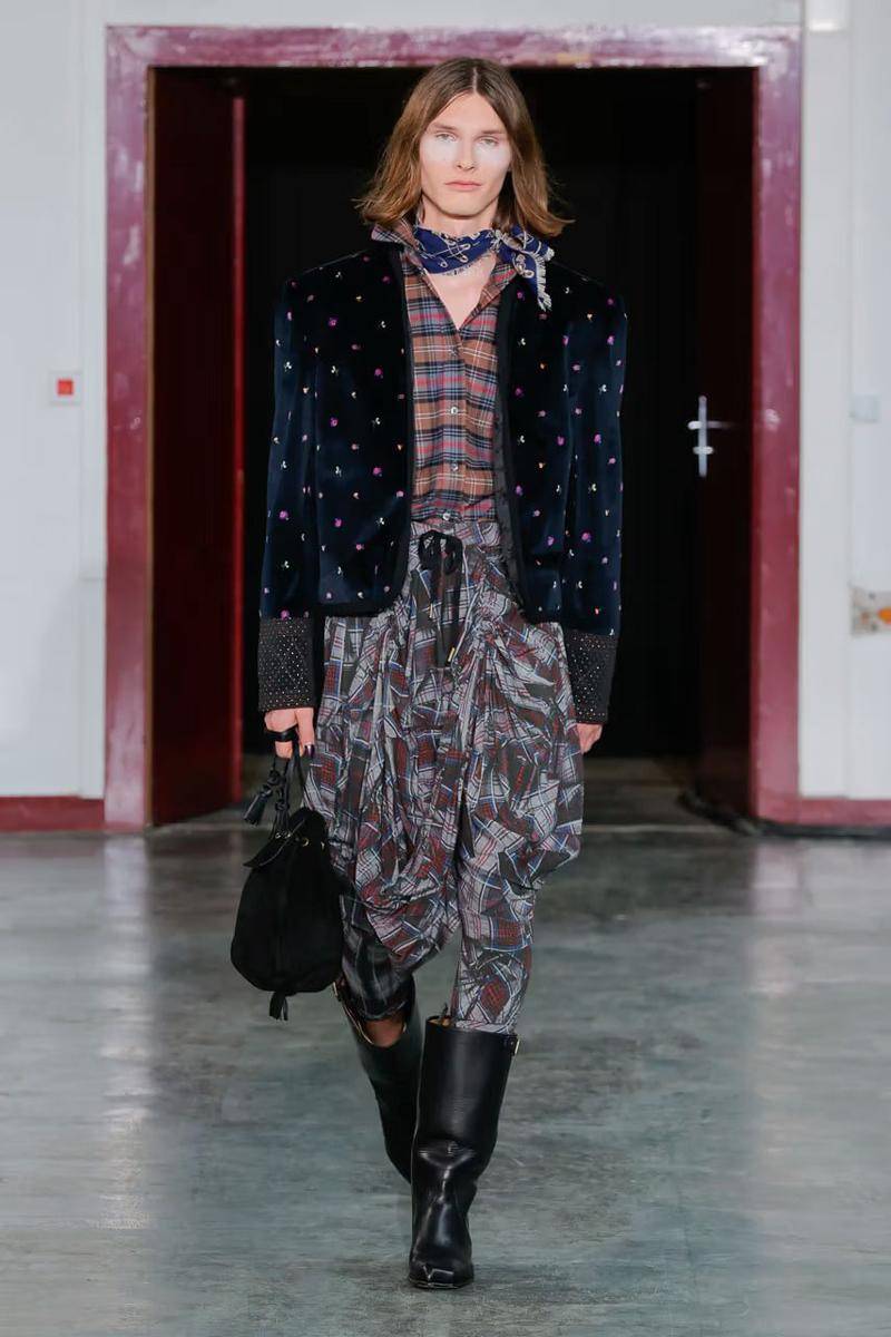 Vivienne Westwood A/W '24 di Paris Fashion Week 2024 (dok. Vivienne Westwood)
