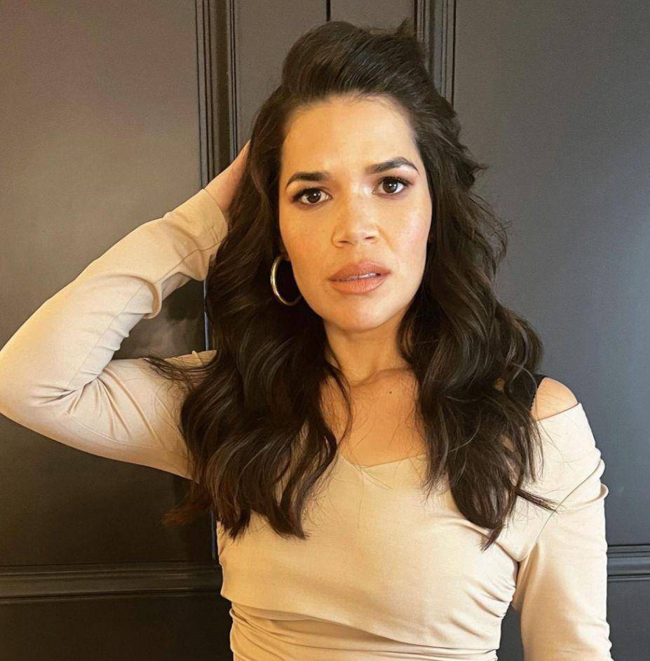 America Ferrera (instagram.com/americaferrera)