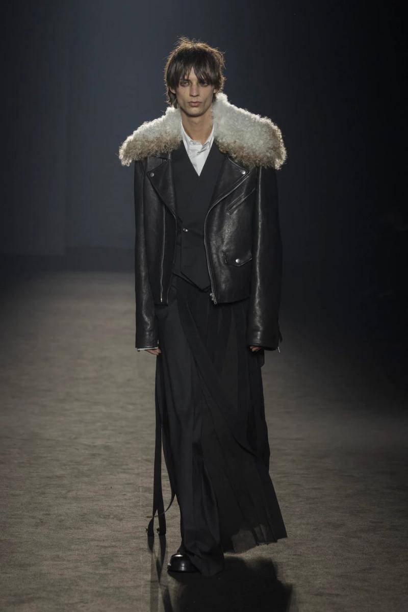 Ann Demeulemeester A/W '24 di Paris Fashion Week 2024 (dok. Ann Demeulemeester)
