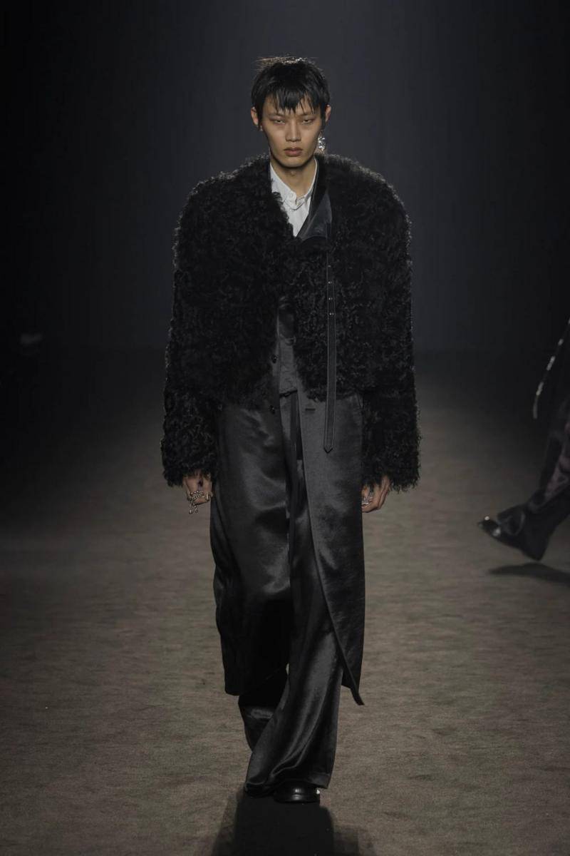 Ann Demeulemeester di Paris Fashion Week 2024 (dok. Ann Demeuleemester)