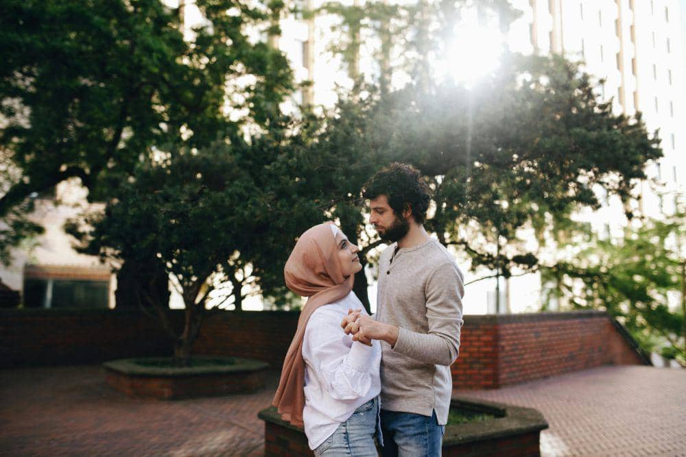 ilustrasi berkencan di taman (pexels.com/PNW Production)