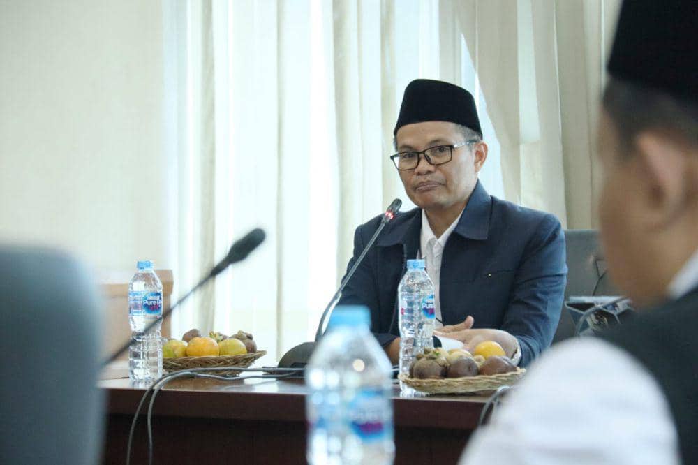 Penyampaian Direktur Urusan Agama Islam dan Pembinaan Syariah (Urais Binsyar) Kemenag, Adib dalam Rapat PersiapanSidang Isbat Kemenag (kemenag.go.id/Istimewa)