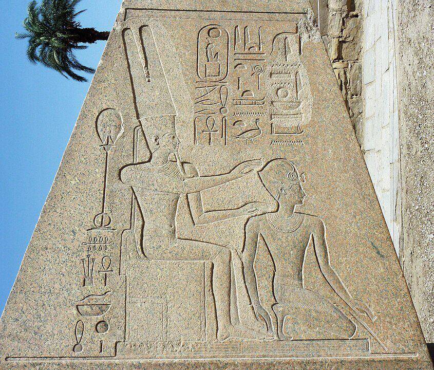ilustrasi Hatshepsut yang memerintah Mesir (Wikimedia Commons/Hannah Pethen)