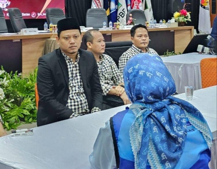 Caleg Petahana DPR Protes Penggelembungan Suara di Banten