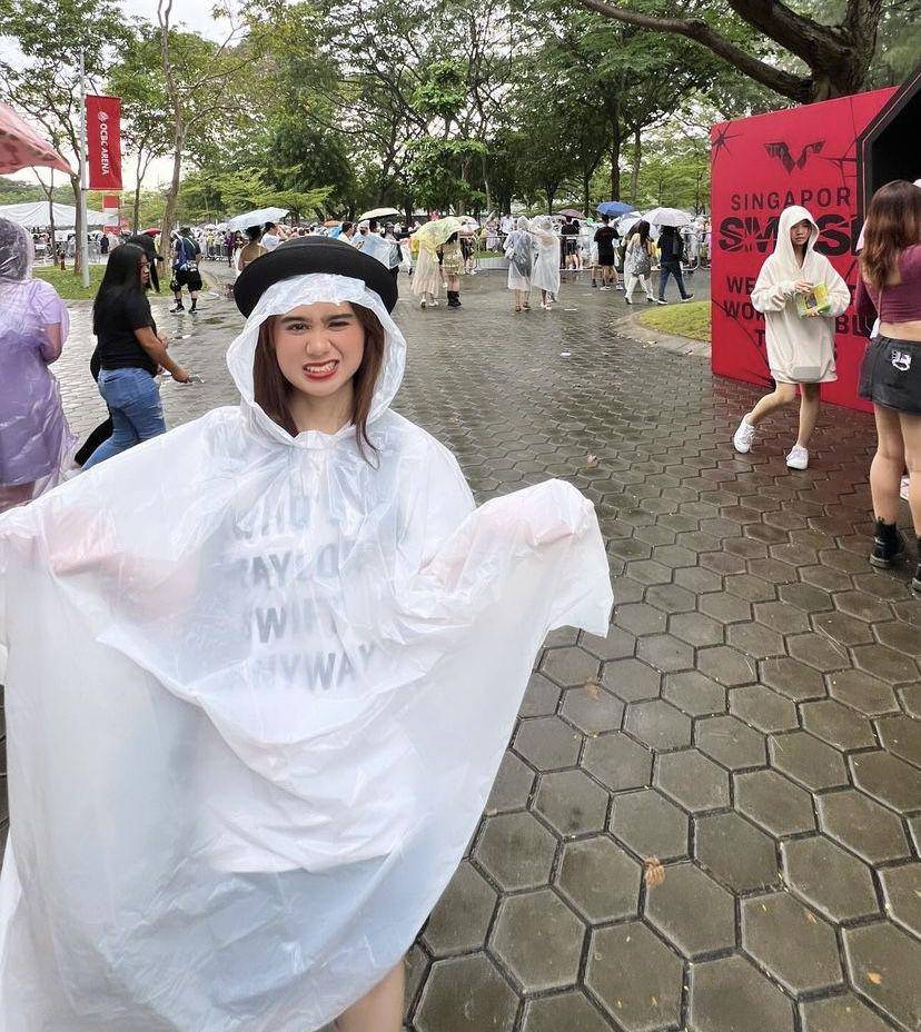 potret Tissa Biani nonton konser Taylor Swift di Singapura (Instagram.com/tissabiani)