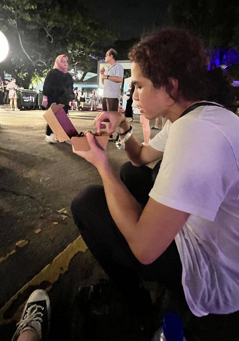 potret Tissa Biani nonton konser Taylor Swift di Singapura (Instagram.com/tissabiani)