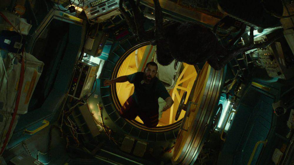 cuplikan film Spaceman (dok. Netflix/Spaceman)