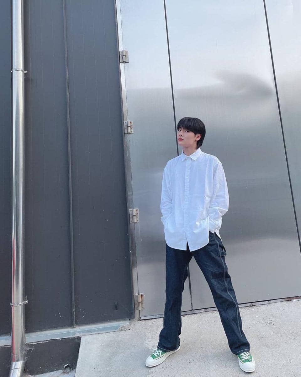 OOTD pakai kemeja ala I.N Stray Kids (instagram.com/realstraykids)