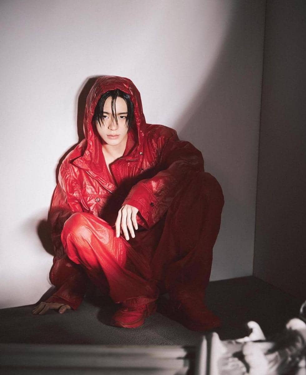 potret Jeno NCT (instagram.com/leejen_o_423)