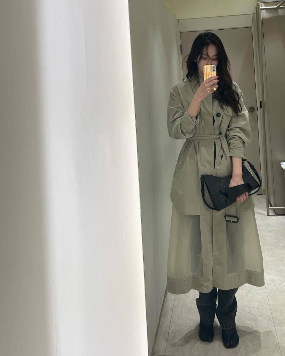 Style Fashion dan Makeup Jeon Jong Seo (instagram.com/wjswhdtj94)