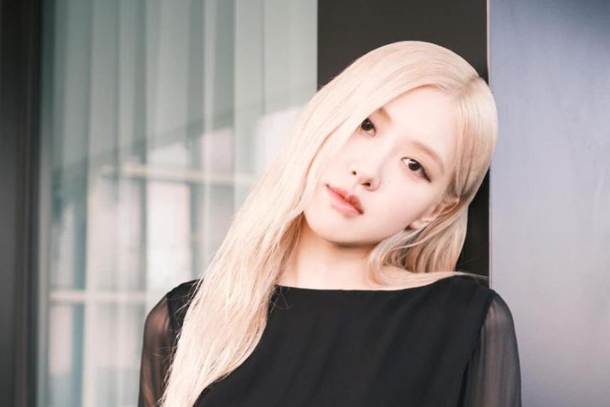 Potret Rose BLACKPINK di Pre-Party Oscar 2024, Gabung Artis Hollywood