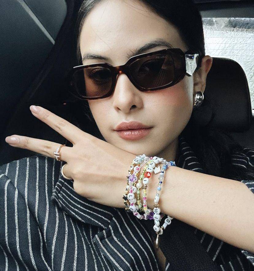 potret Maudy Ayunda dan adik nonton konser Taylor Swift (instagram.com/maudyayunda)