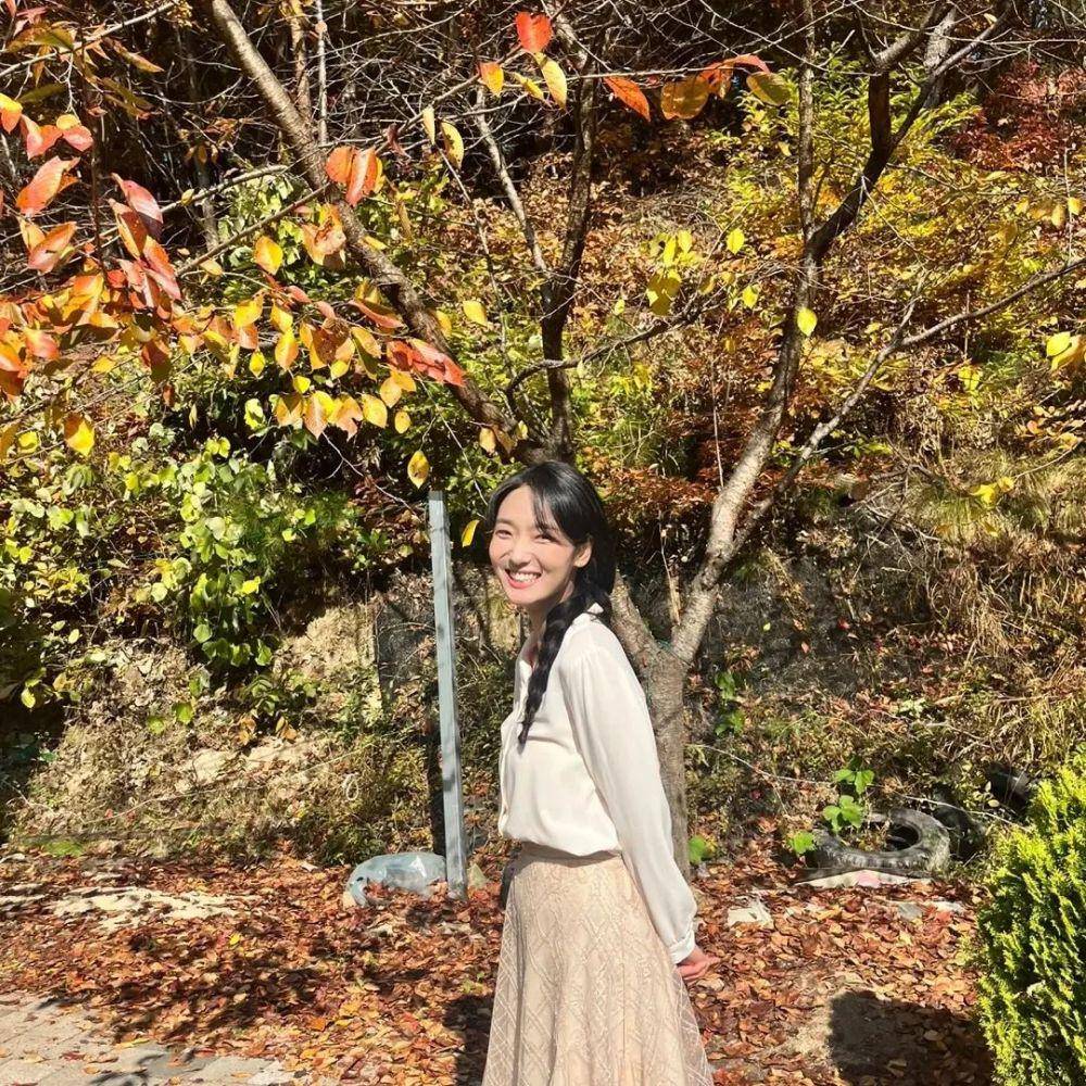 Lee Ju Yeon (instagram.com/juuuuuyeon)