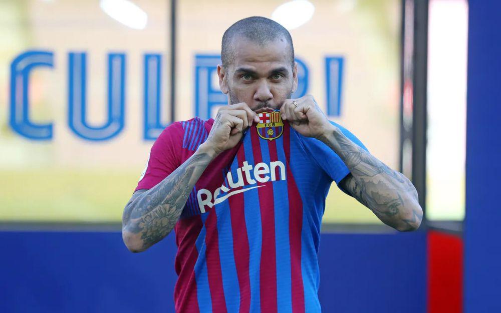CEK FAKTA: Eks Bek Barcelona Meninggal di Penjara?